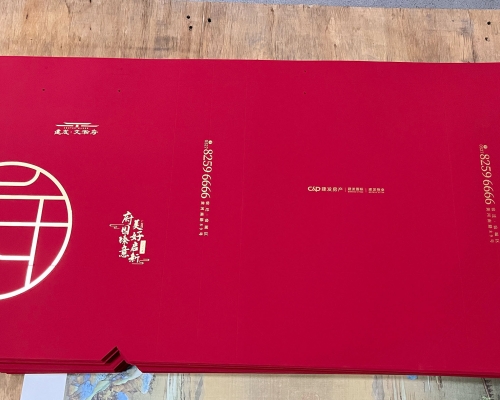 触感纸烫金手提袋定制